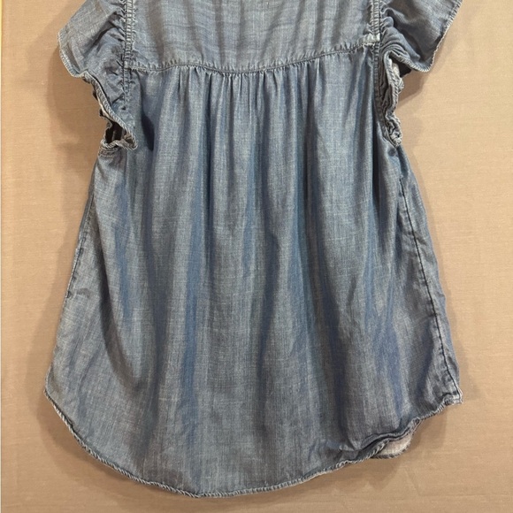 LC Lauren Conrad Chambray Ruffle Blouse - Picture 4 of 4